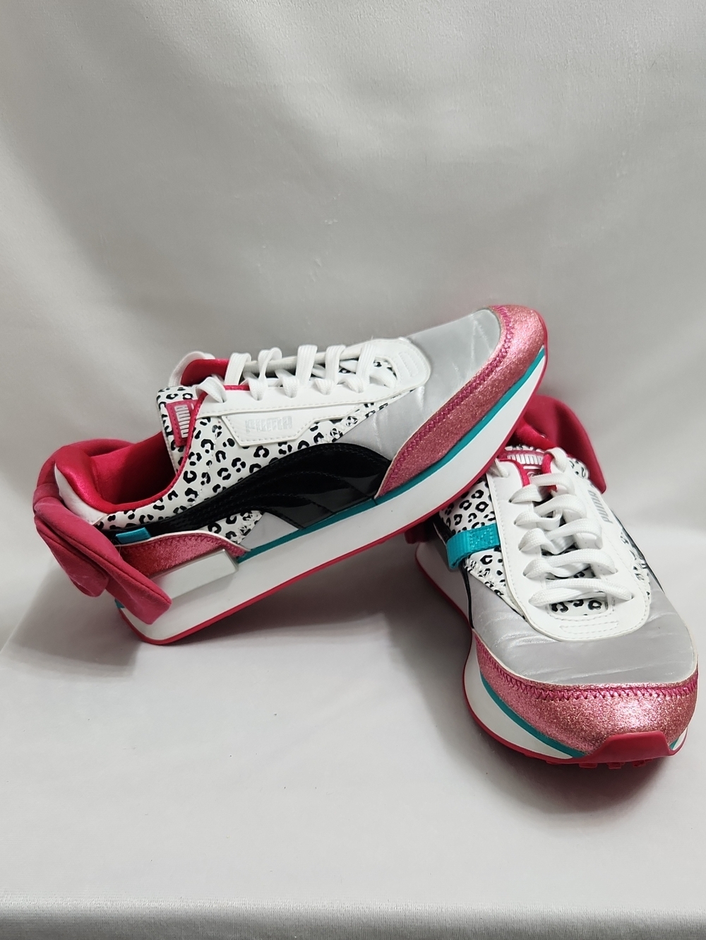 Puma X Lol Surprise White Pink Metallic Leopard-Accent Sneakers (Size 6.5C)